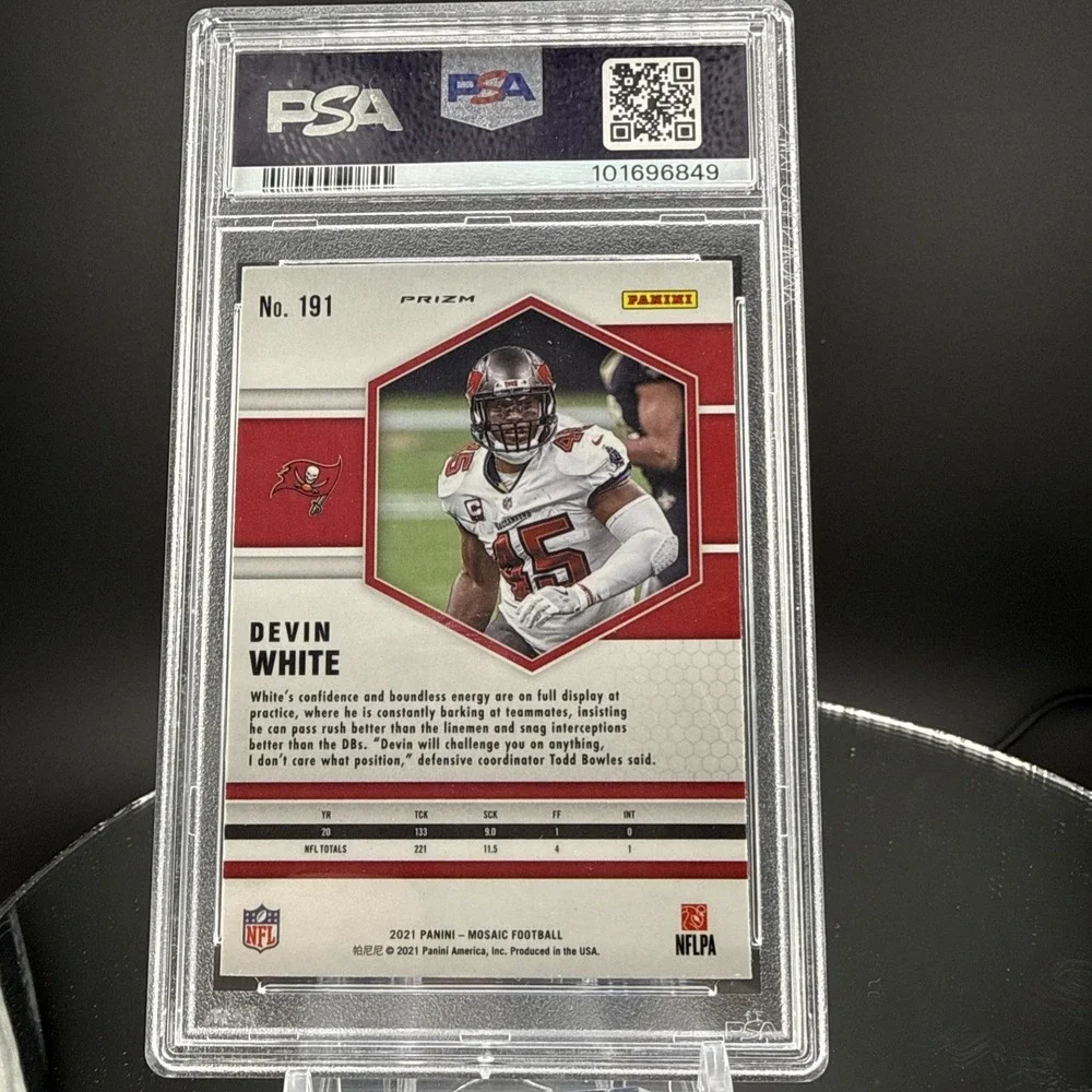 2021 Mosaic PSA 9 Devin White Reactive Blue #191 - Tampa‎ Bay Buccaneers